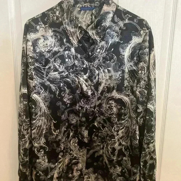 Karen Scott Tops - Karen Scott Black/White Long Sleeved Button Down Women’s Blouse Size XL
